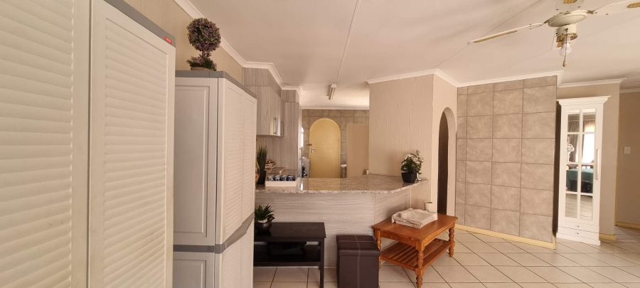 2 Bedroom Property for Sale in Heuwelsig Free State